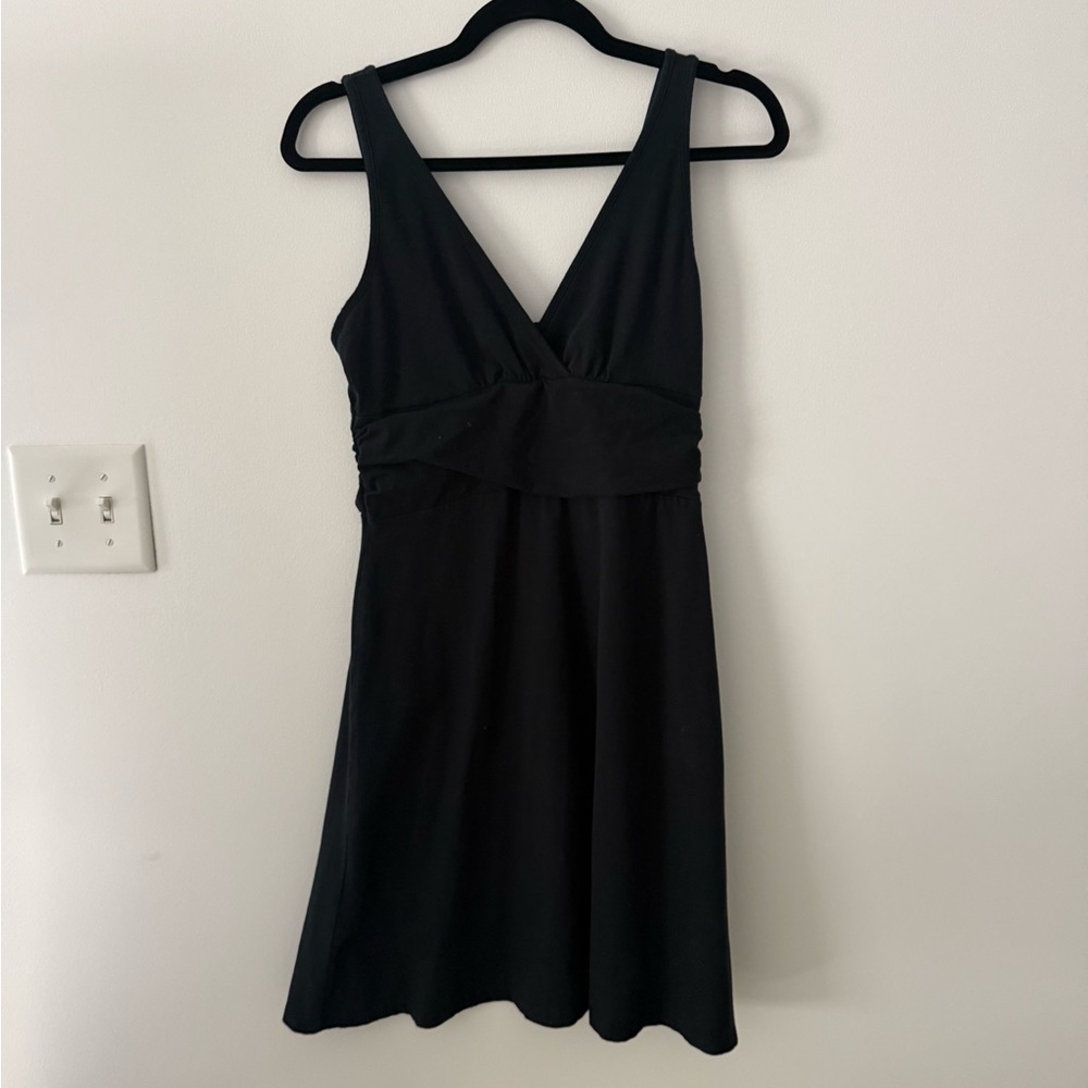Patagonia Black V-Neck Sleeveless A-Line Dress